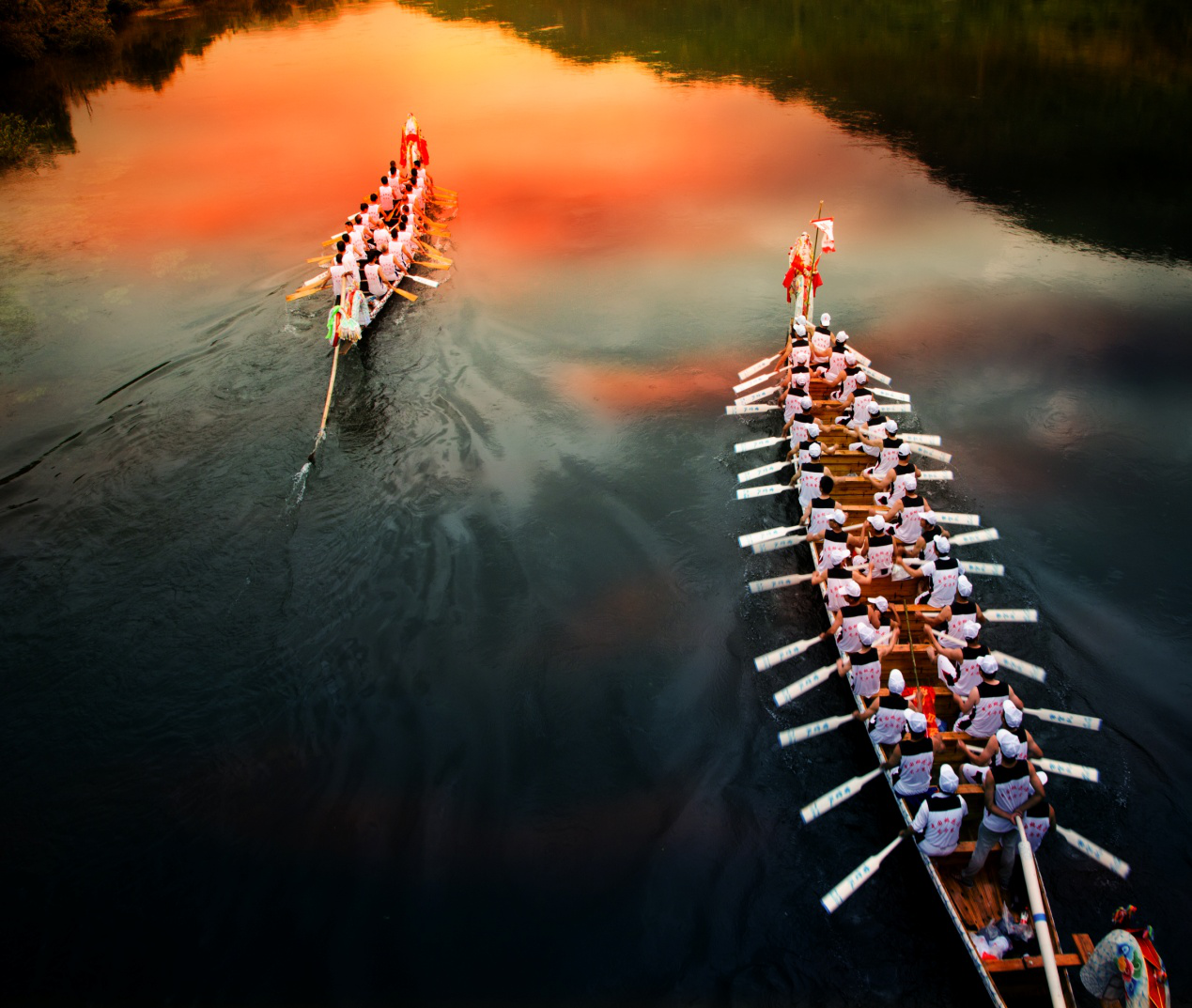 镜头│龙舟激荡 粽香情浓