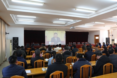 阜阳：各级纪检监察干部积极收看庆祝改革开放40周年大会直播