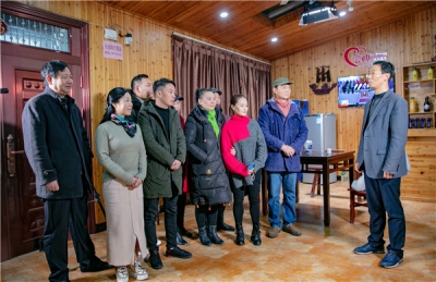 宣城宣州：皖南花鼓戏廉政微电影《九嫂开店》拍制完成