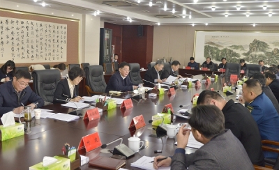 安庆：以更大的力度更实的作风坚决破除扶贫领域形式主义官僚主义