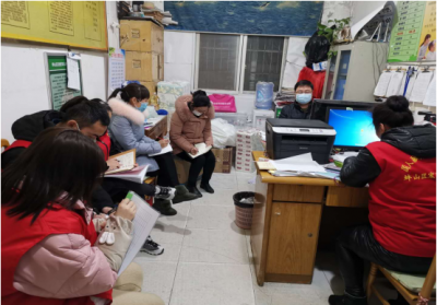 蚌埠：战疫情 纪委书记变“快递小哥”