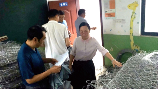 淮南：夜巡十里幸福长堤 为防汛救灾筑牢纪律“大堤”