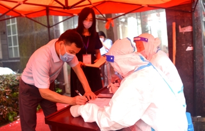 芜湖湾沚：下沉一线监督检查 全力筑牢抗疫防线