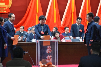 【监察体制改革进行时】芜湖县：选举产生首任监察委主任