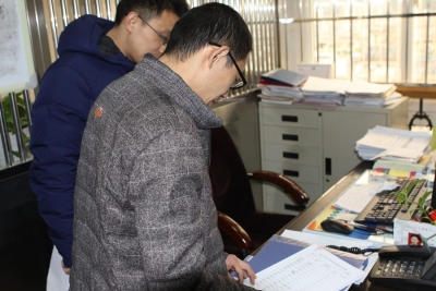 黄山：明察暗访纠节日四风 正风肃纪护祥和春节