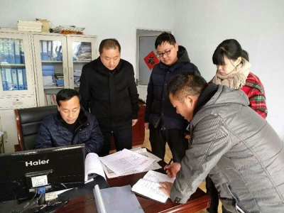 界首：开展扶贫领域专项治理督查检查