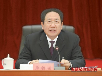 坚持党的领导人民当家作主依法治国有机统一  坚定不移地走中国特色社会主义政治发展道路