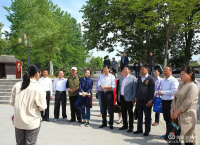 淮南：组织作家赴寿县开展“知反腐时事 感清廉时风”采风活动