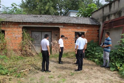 阜阳：调研督导农村危房改造及环境整治工作