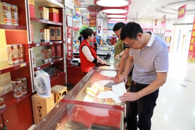 灵璧：国庆假日不“打烊” 持续净化节日风气