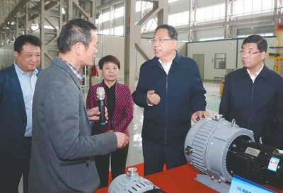 李锦斌:以实际行动大力支持民营企业发展壮大