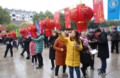 铜陵义安：元宵节点起“廉洁灯”