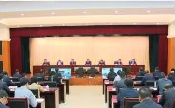 李锦斌：一鼓作气越战越勇全面如期打赢脱贫攻坚战