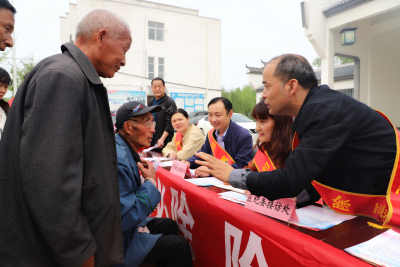 镜头│“破网拔伞” 守护人民群众安全感