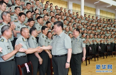 习近平在视察陆军步兵学院时强调 全面提高办学育人水平 为强军事业提供有力人才支持