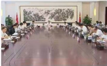 省委召开理论学习中心组学习会议 李锦斌讲话