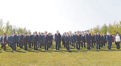 安徽省举行庆祝中华人民共和国成立70周年升国旗仪式