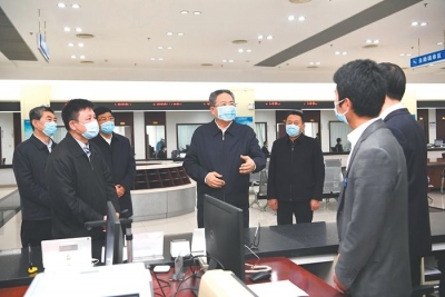 李锦斌在省数据资源管理局调研