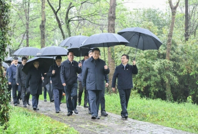 “爱读书”“读好书”“善读书”“会用书”“读书经”  ——习近平总书记的读书观