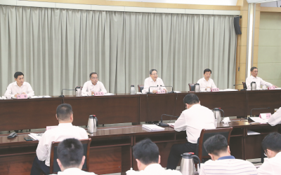 李锦斌全程参加指导亳州市委常委会专题民主生活会