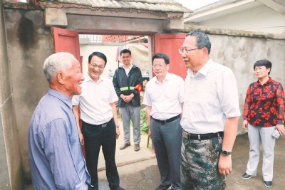 李锦斌在阜阳六安淮南督导检查淮河干流防汛救灾工作