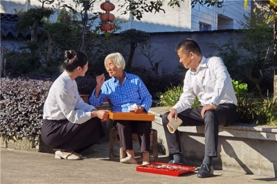 镜头 | 精准监督 护航脱贫攻坚