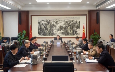 刘惠主持召开省纪委常委会会议