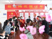 镜头 | 笑语盈盈辞旧岁 多彩民俗迎新春
