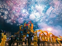 镜头 | 笑语盈盈辞旧岁 多彩民俗迎新春