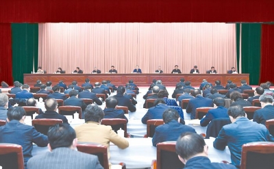 省委召开传达学习全国两会精神大会