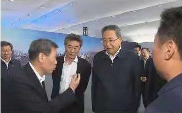 李锦斌深入合肥调研科创产业园区和新兴产业发展