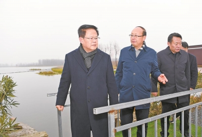 郑栅洁调研督导巢湖综合治理、环巢湖湿地群保护修复时强调  坚持实事求是科学严谨标本兼治系统施策 全力以赴把巢湖打造成为合肥最好的名片
