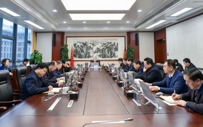 刘海泉主持召开省纪委常委会（扩大）会议 以强有力的监督确保省委改进工作作风为民办实事为企优环境要求落到实处