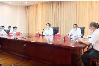 郑栅洁：咬紧牙关巩固成果 不获全胜决不收兵