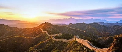 ​党的十九大以来以习近平同志为核心的党中央整治形式主义为基层减负综述