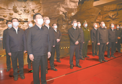 省委常委集体赴河南省安阳市红旗渠学习考察