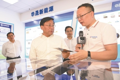 省委书记韩俊赴宣城、黄山调研经济社会发展情况