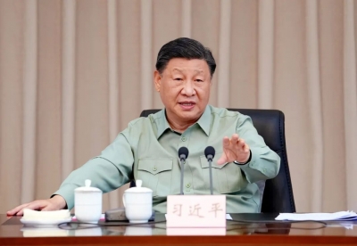 习近平视察南部战区海军