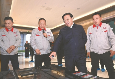 韩俊在铜陵市调研时强调 大力发展新质生产力加快构建现代化产业体系 奋力推动资源型城市高质量发展