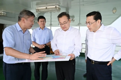 梁言顺在合肥市调研巢湖综合治理