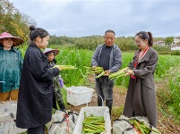 镜头 | 锻造过硬铁军