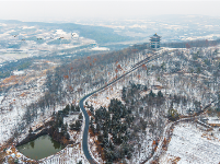 镜头 | 小寒雪盛 静待春归