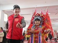 [亳州]文化志愿者校园传唱戏曲