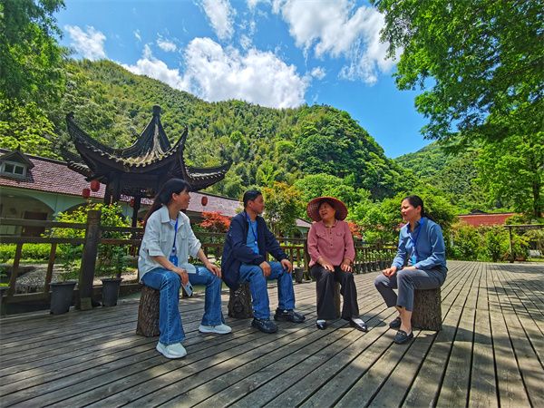 鏡頭|鐵紀護航綠水青山