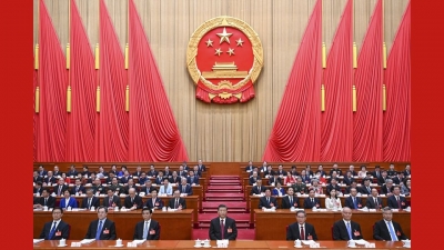 十四届全国人大二次会议在京开幕 习近平王沪宁蔡奇丁薛祥李希韩正等在主席台就座