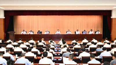 梁言顺在全省深化群众身边不正之风和腐败问题集中整治推进会议上强调  以脱贫攻坚精神大纵深推进集中整治 不断增强人民群众获得感幸福感安全感 王清宪出席