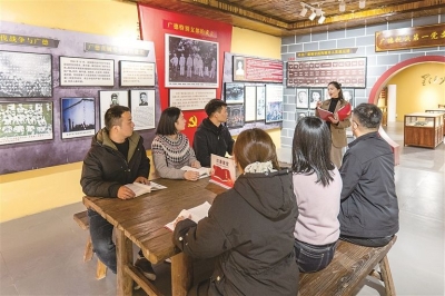 悟规律 明方向 学方法 增智慧丨树立和践行正确政绩观② ​从党性深处树好政绩观