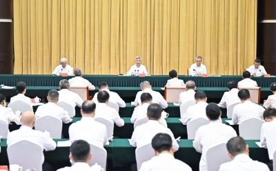 李希在重庆调研时强调 深入学习贯彻习近平党建思想 以更高标准更实举措做好纪检监察各项工作