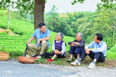 镜头｜以监督之力护桑榆之暖